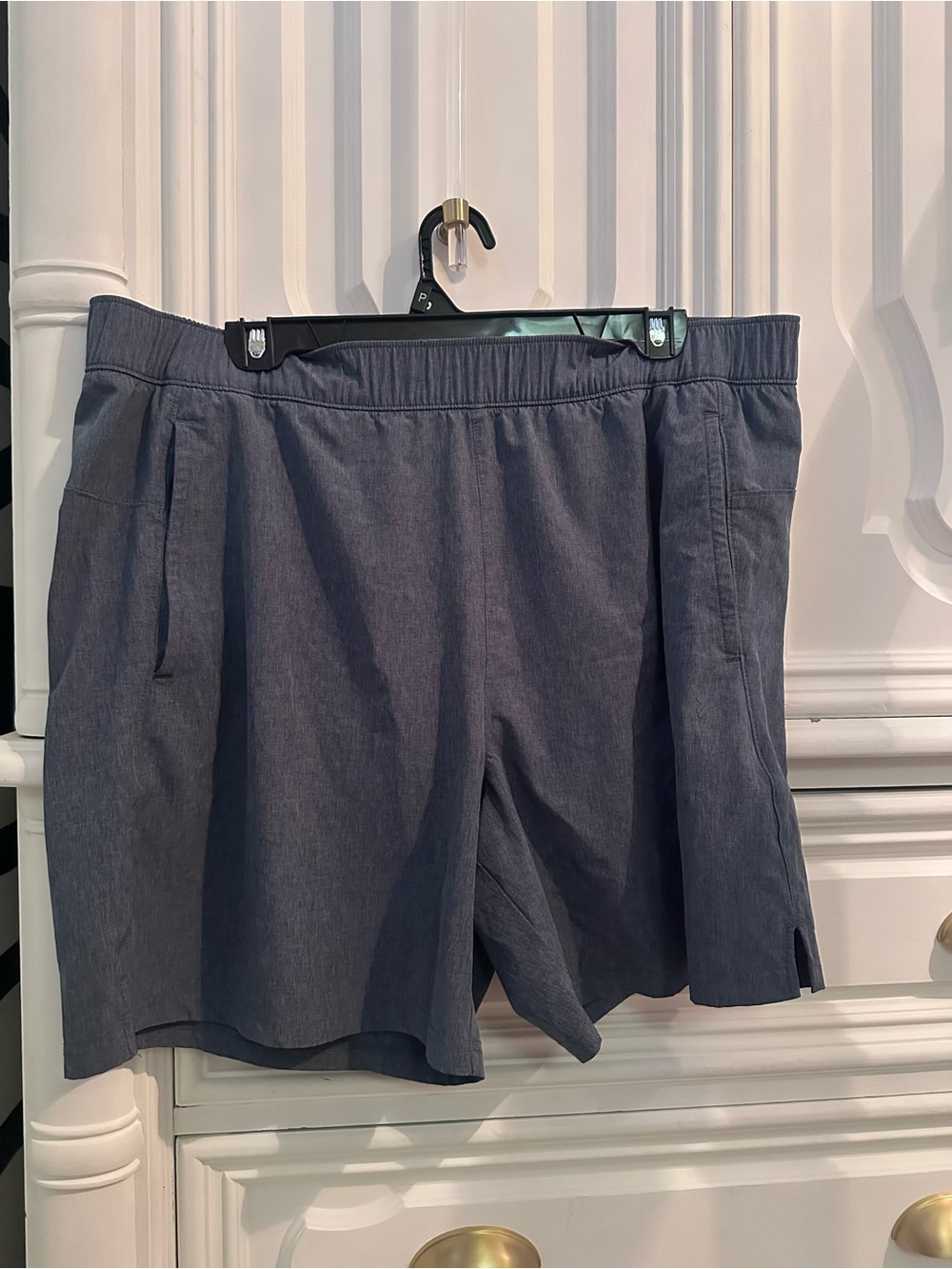 Old Navy Active Men's Slate Blue Gray Flat Front Elastic-Waist Shorts XL